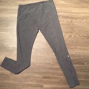 MPG Grey athletic leggings!
